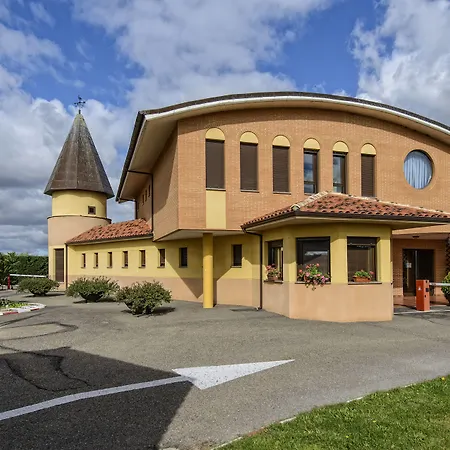 Cancun Leon Motel 2*