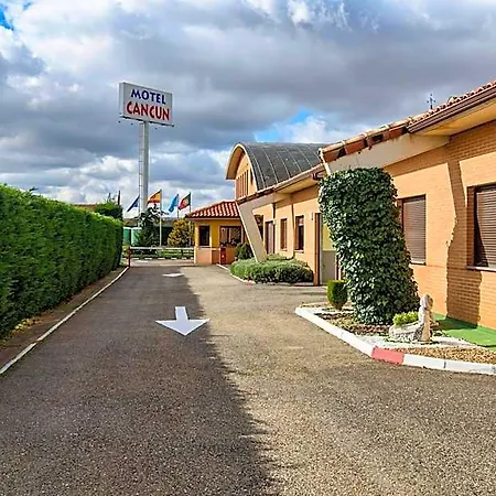 Μοτέλ Cancun Leon