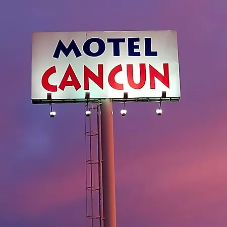 Cancun Leon Ardón